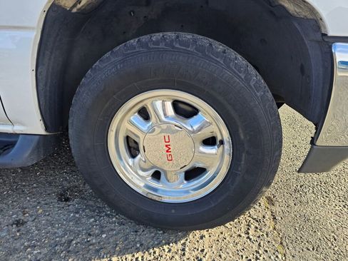 Used 2001 GMC Yukon XL SLT image 9