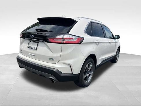 Used 2019 Ford Edge SEL w/ Equipment Group 201A AWD/4WD image 7