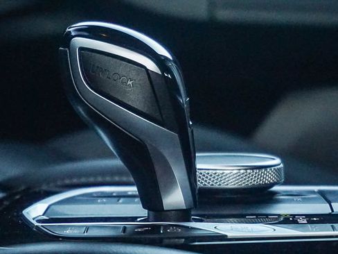 Used 2023 BMW X3 sDrive30i w/ Premium Package image 21