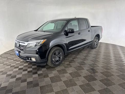 Used 2020 Honda Ridgeline Sport image 4