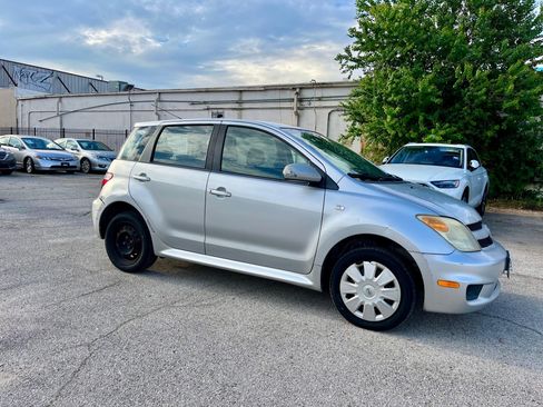 Used 2006 Scion xA image 7