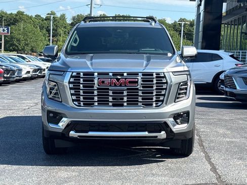 New 2026 GMC Yukon Denali w/ LPO, Floor Liner Package AWD/4WD image 13
