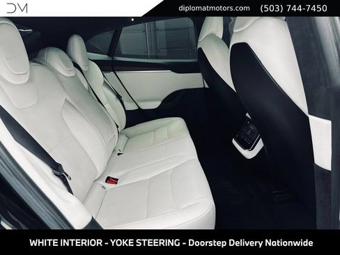 Used 2022 Tesla Model S AWD/4WD image 21