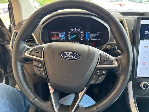Used 2022 Ford Edge SEL w/ Convenience Package AWD/4WD image 17