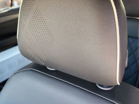 New 2026 Volkswagen Atlas Cross Sport SEL Premium R-Line image 5