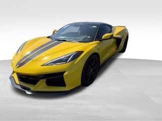 Used 2025 Chevrolet Corvette Z06 RWD video 2