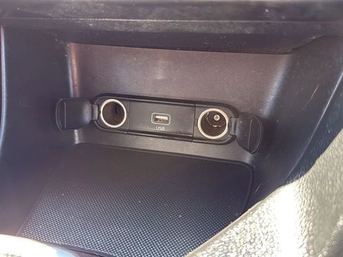 Used 2020 Kia Sportage LX image 19