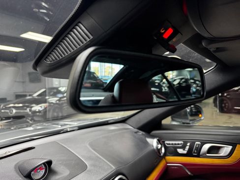 Used 2016 Mercedes-Benz SL 550 image 39