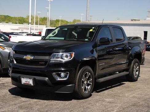 Used 2017 Chevrolet Colorado Z71 AWD/4WD image 6
