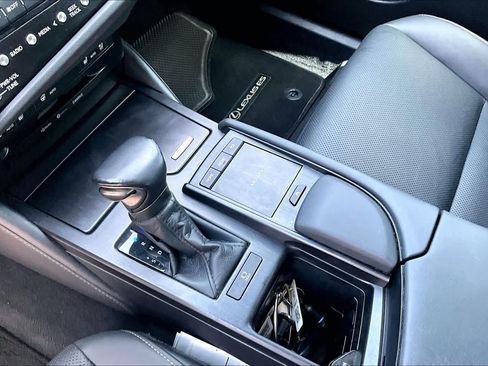 Used 2022 Lexus ES 350 w/ Premium Package FWD image 17