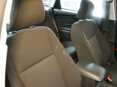 Used 2017 Ford Focus SE image 11