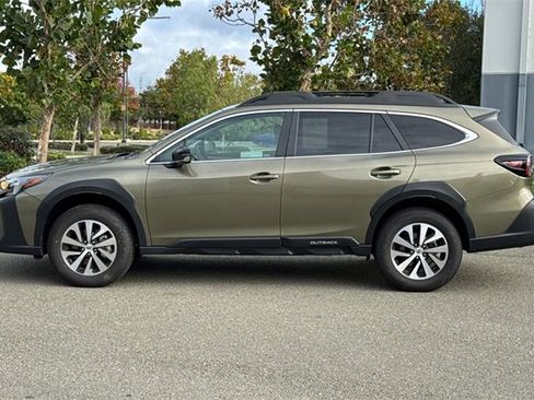 Used 2025 Subaru Outback Premium w/ Popular Package #1 image 7