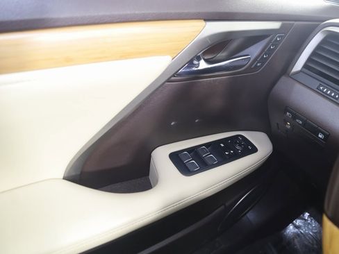 Used 2020 Lexus RX 450hL AWD w/ Premium Package image 35