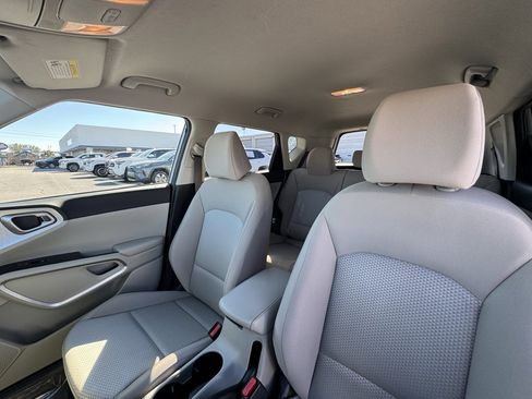 Used 2022 Kia Soul LX image 18