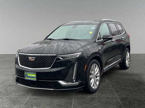 Used 2020 Cadillac XT6 Premium Luxury w/ Platinum Package image 3
