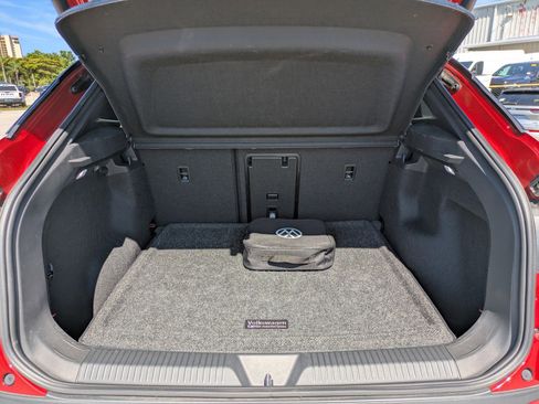 Used 2024 Volkswagen ID.4 S RWD image 10