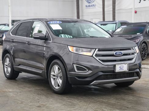 Used 2018 Ford Edge SEL image 3