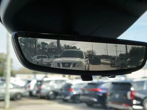 Used 2021 Cadillac Escalade ESV Sport Platinum image 36