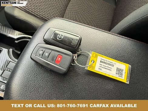 Used 2024 Toyota 4Runner TRD Off-Road AWD/4WD image 37