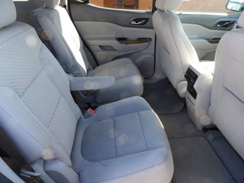 Used 2018 GMC Acadia SLE w/ Driver Alert Package I FWD image 14