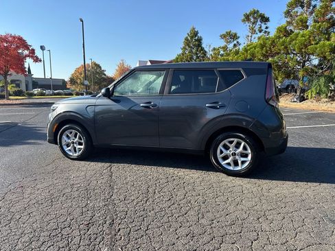 Certified 2023 Kia Soul LX w/ Option Group 015 image 6