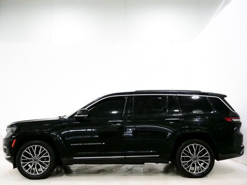 Used 2022 Jeep Grand Cherokee L Summit image 6