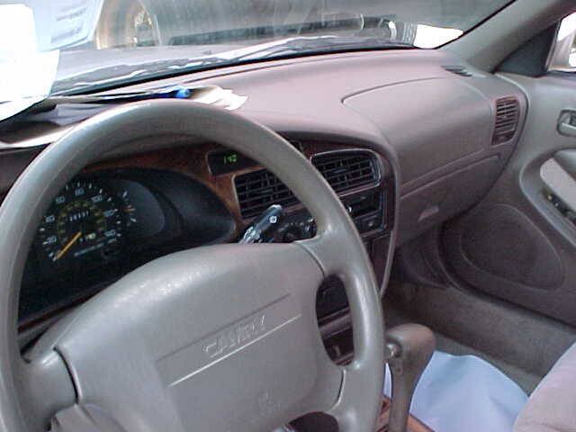 Used 1996 Toyota Camry LE w/ Elite Pkg FWD image 16