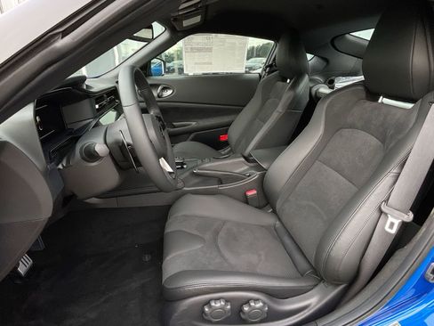 New 2024 Nissan Z Performance w/ Floor Mat Package RWD image 17