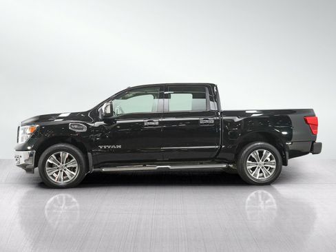 Used 2017 Nissan Titan SL w/ SL Towing Convenience Package AWD/4WD image 2