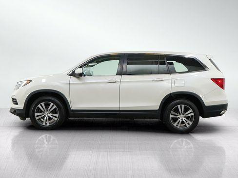 Used 2017 Honda Pilot EX-L image 2