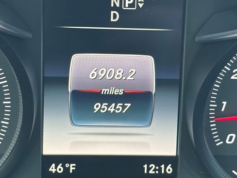 Used 2015 Mercedes-Benz C 300 C 300 image 26