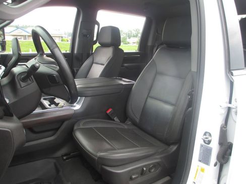 Used 2024 GMC Sierra 3500 SLT w/ SLT Convenience Package AWD/4WD image 24