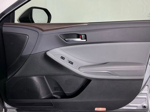 Used 2019 Toyota Avalon XLE w/ Moonroof Package FWD image 27
