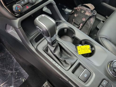 New 2025 Ford Ranger Lariat w/ FX4 Off-Road Package image 23