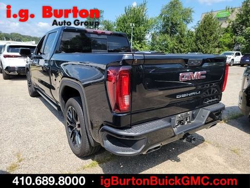 Used 2023 GMC Sierra 1500 Denali w/ Technology Package AWD/4WD image 4
