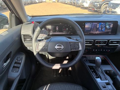 New 2026 Nissan Sentra SV w/ SV Convenience Package FWD image 16