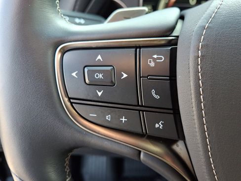 Certified 2023 Lexus LS 500 AWD w/ Luxury Package image 22