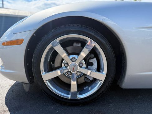 Used 2008 Chevrolet Corvette Coupe image 11