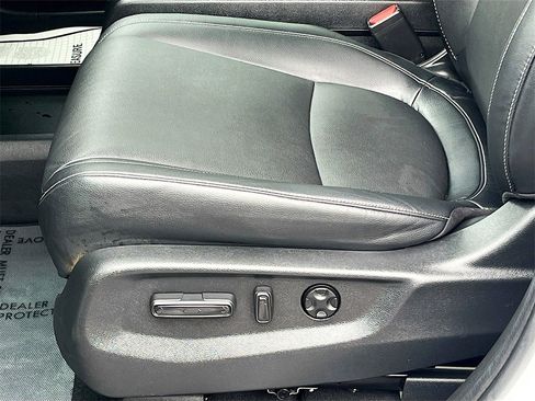 Used 2024 Honda Odyssey EX-L image 18