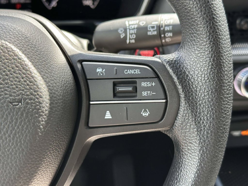 Used 2025 Honda CR-V LX image 19