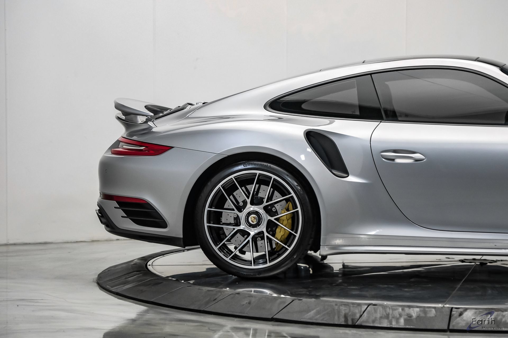 Used 2017 Porsche 911 Turbo S AWD/4WD image 20