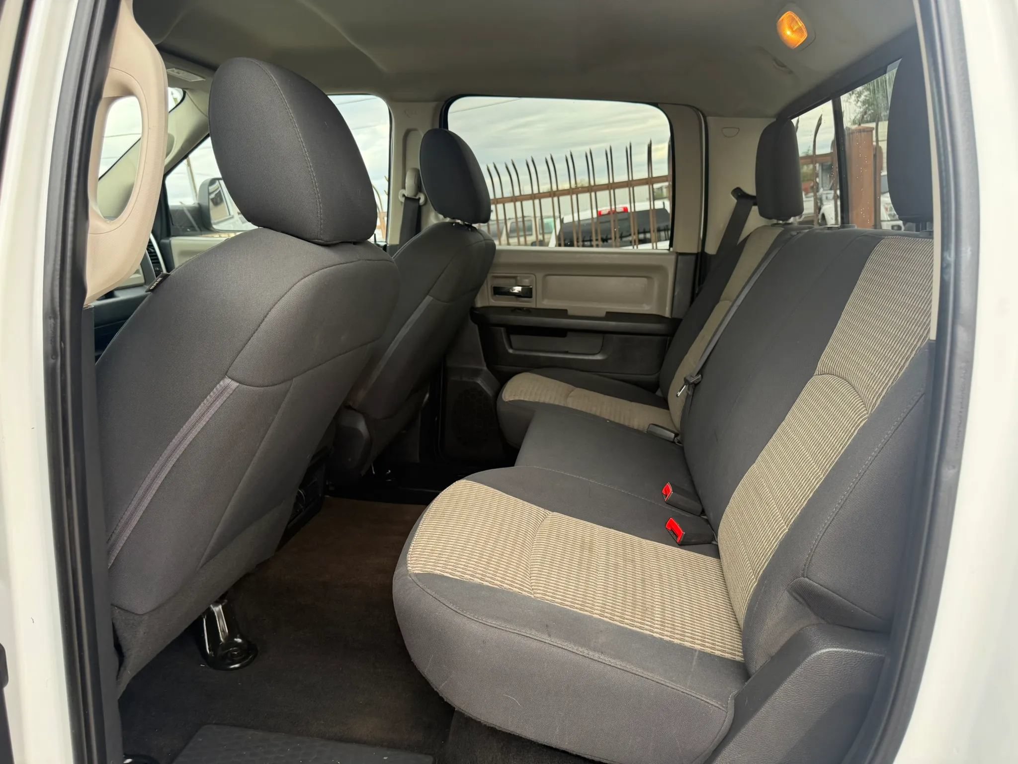 Used 2012 RAM 2500 SLT AWD/4WD image 15