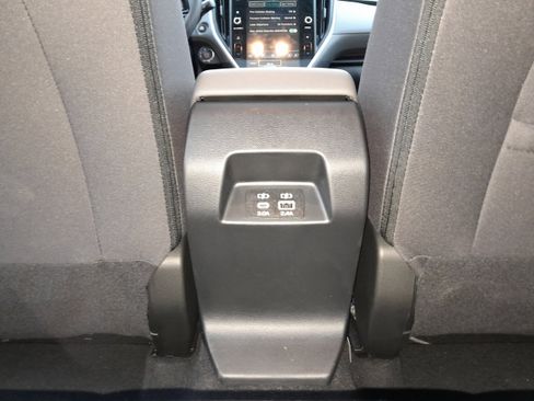 Certified 2025 Subaru Crosstrek 2.0i Premium image 28