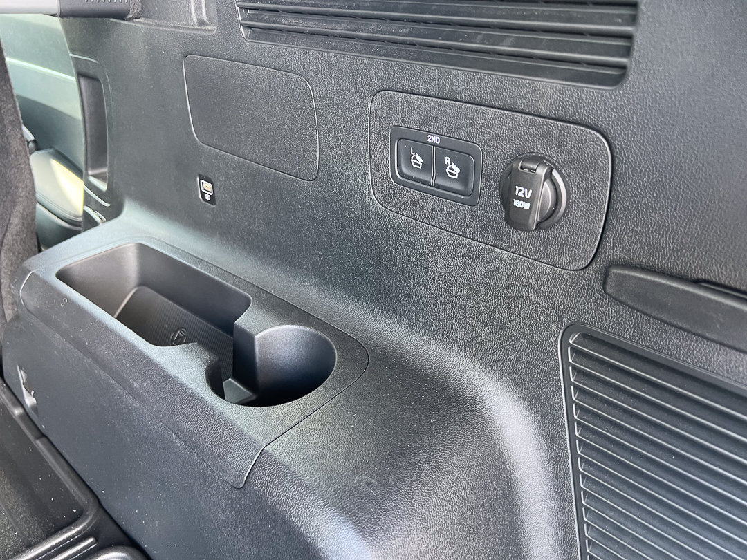 Used 2022 Kia Sorento S FWD image 7