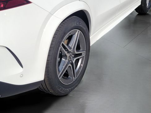 Certified 2026 Mercedes-Benz GLE 580 4MATIC image 6