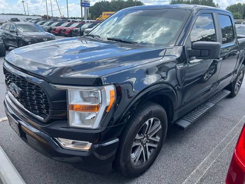 Used 2021 Ford F150 XL w/ STX Appearance Package RWD image 3
