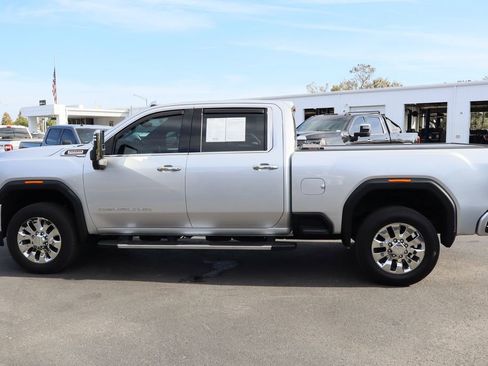 Used 2020 GMC Sierra 2500 Denali w/ Denali Ultimate Package image 5