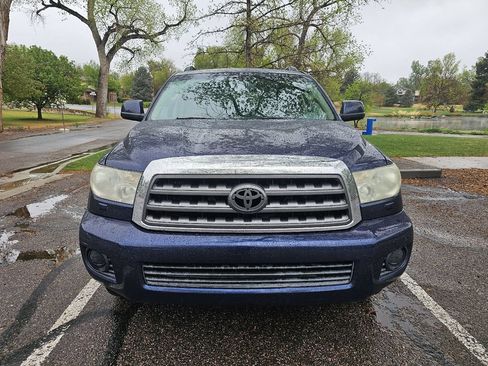 Used 2008 Toyota Sequoia SR5 AWD/4WD image 10