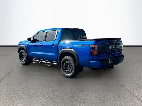Used 2025 Nissan Frontier PRO-4X AWD/4WD image 5