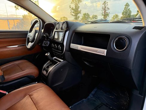 Used 2014 Jeep Compass Limited AWD/4WD image 19